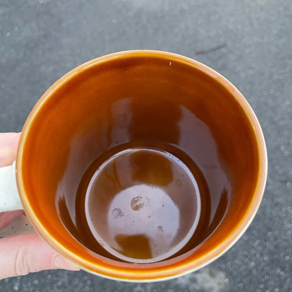 Bear Design‎ Ceramic Mug - White and Brown